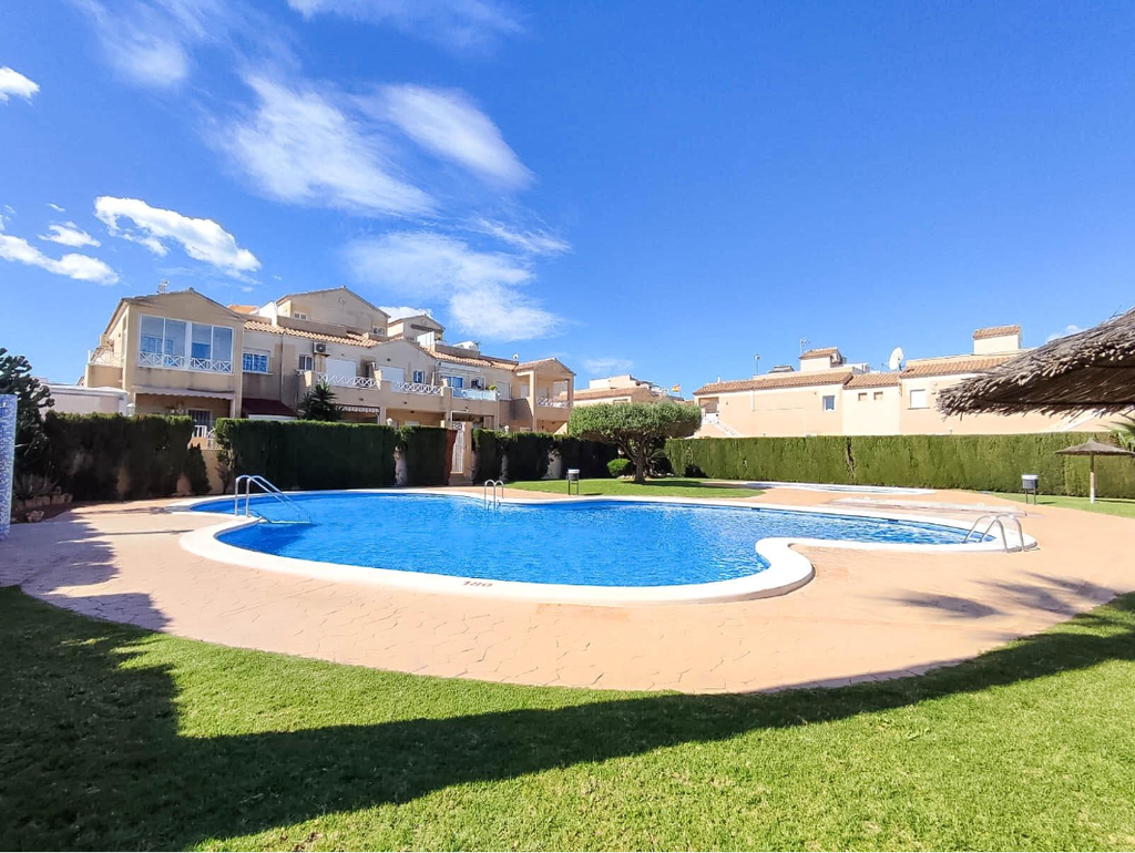 [401] Pisos en Res. Europa, Torrevieja