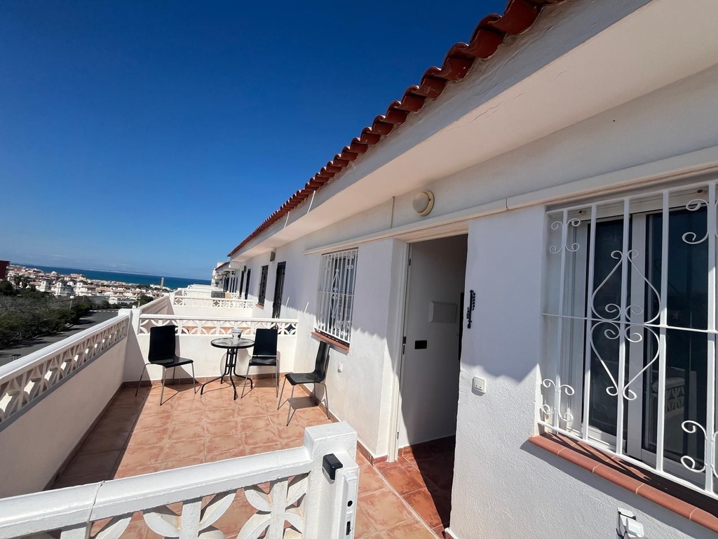 [114] Apartamentos en La Mata, Torrevieja