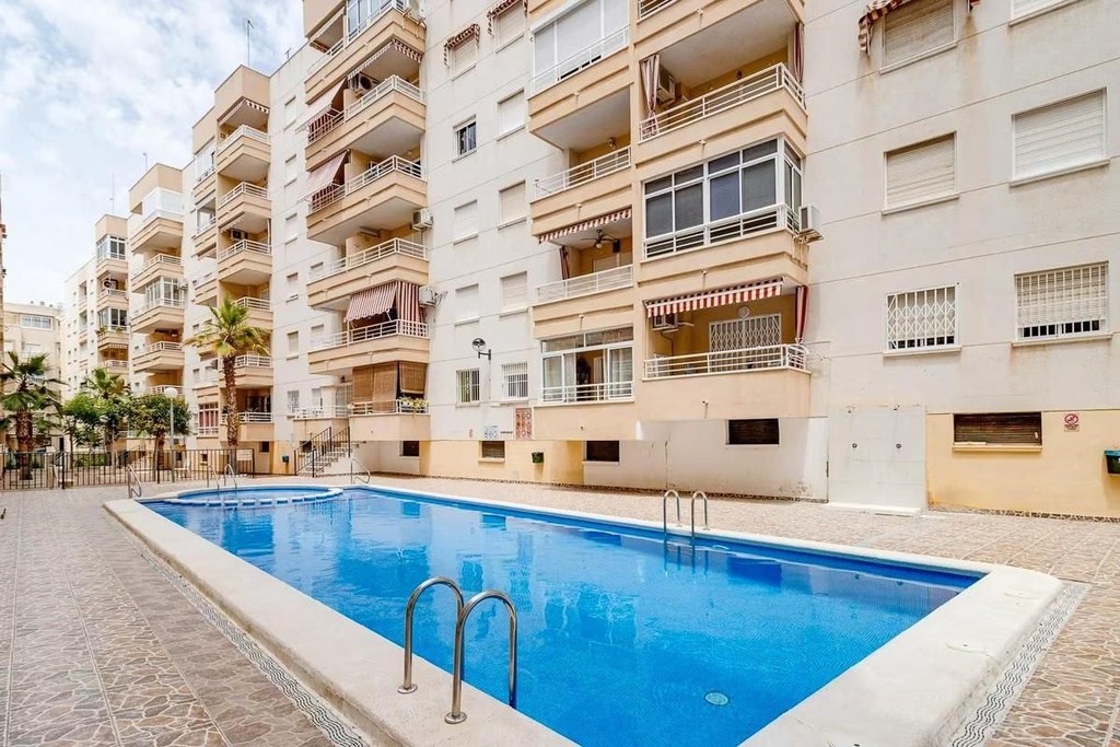 [167] Apartamentos en Playa del Cura, Torrevieja