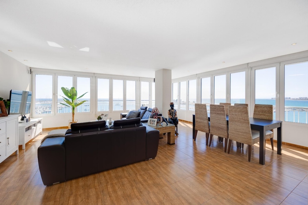 [158] Apartamentos en Playa del Acequión, Torrevieja