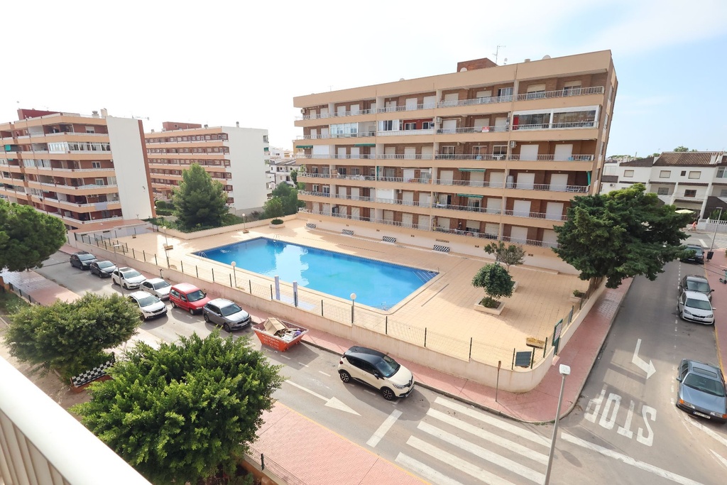 [104] Apartamentos en Punta Prima, Torrevieja