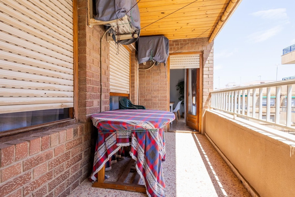[110] Apartamentos en Playa de los Naufragos, Torrevieja