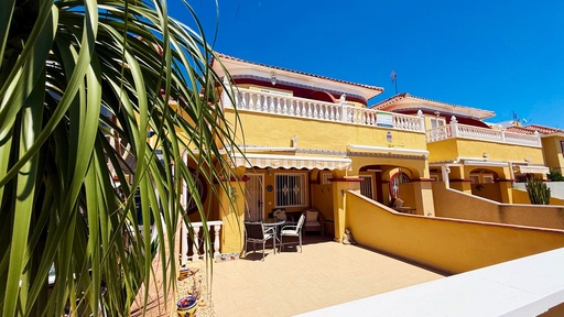 [303] [303] Casa adosada en Urb. Macarena, Torrevieja